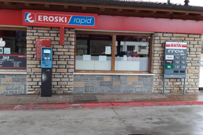 Nuevo supermercado en la gasolinera de Zubiri