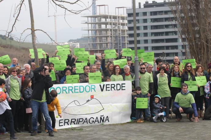 Imagen de una de las acciones de la asociación Pro Parque Ripa Sur de Beloso