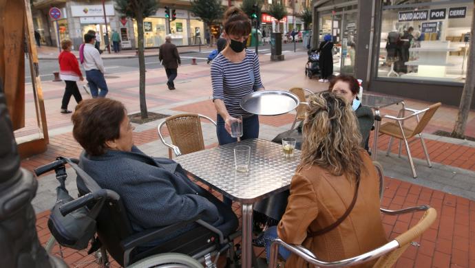 Algo menos de 85.000 personas continúan en ERTE en el Estado.