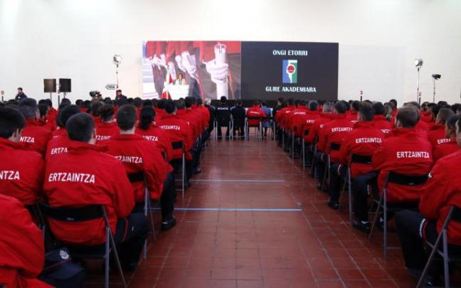 Promoción de la Ertzaintza. Promoción de la Ertzaintza.
