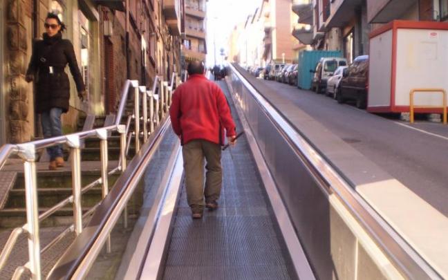 Se van a renovar las rampas mecánicas de Basozelai.