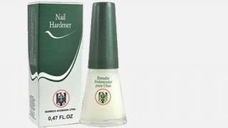 El esmalte de uñas Química Alemana.