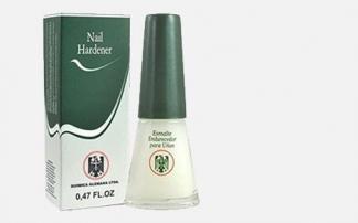 El esmalte de uñas Química Alemana.