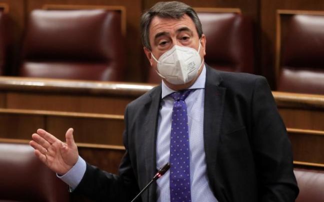 El portavoz del PNV en el Congreso de los Diputados, Aitor Esteban El portavoz del PNV en el Congreso de los Diputados, Aitor Esteban