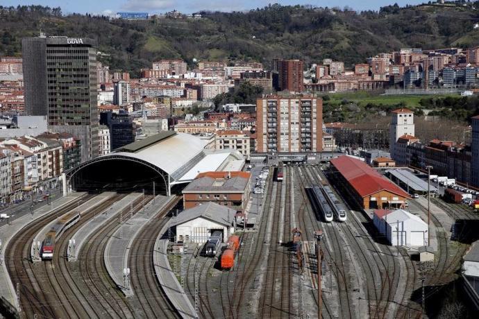 La Diputación decidirá si entra en la financiación de la entrada del TAV en Bilbao una vez que el proyecto y su presupuesto estén definidos