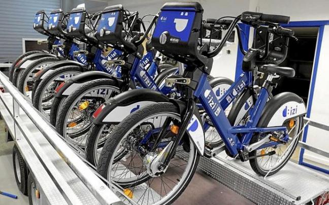 Bicicletas públicas de Dbizi en el almacén. Foto: Iker Azurmendi