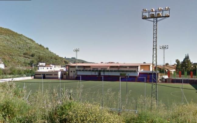 Campo de hierba artificial en el que juega el Panadería Pulido San Mateo de Gran Canaria.