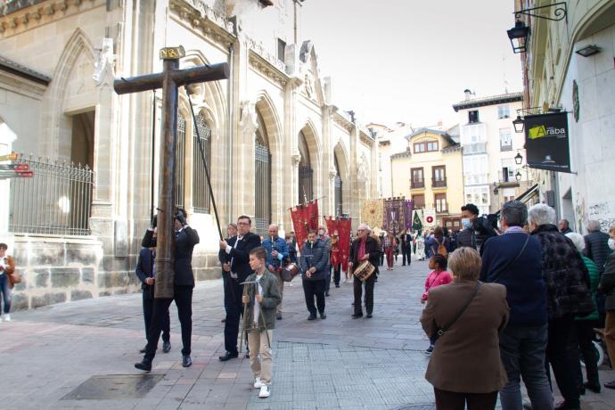 La procesión ha partido desde la iglesia de San Pedro.