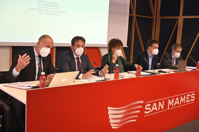 Aitor Elizegi, Ana Urquijo, Aner Uriarte, Josu Arteta y Gorka Cubes son los miembros de Comisión de Reforma de los Estatutos del Athletic