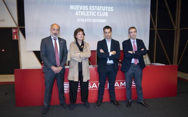 Aitor Elizegi, Ana Urquijo, Gorka Cubes y Josu Arteta son junto a Aner Uriarte los miembros de la Comisión de Reforma.