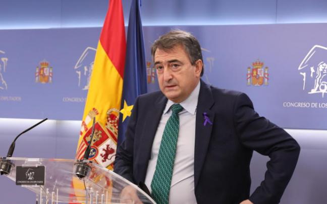 El portavoz del PNV en el Congreso, Aitor Esteban El portavoz del PNV en el Congreso, Aitor Esteban