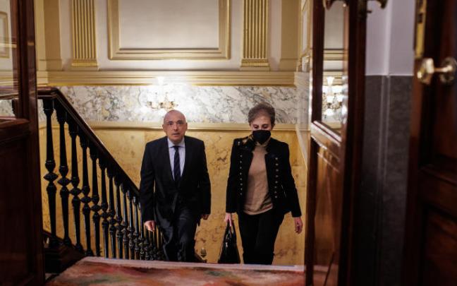 La directora del Centro Nacional de Inteligencia, Paz Esteban, a su llegada a la comisión. La directora del Centro Nacional de Inteligencia, Paz Esteban, a su llegada a la comisión.