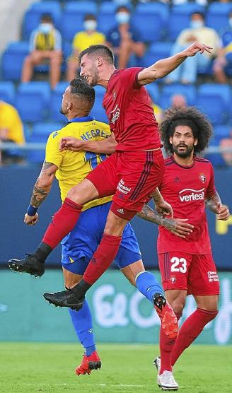 Cádiz-Osasuna: el estilo y la épica