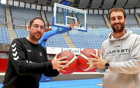 Los entrenadores del Acunsa GBC y del Juaristi Iraurgi SB, Lolo Encinas e Iñaki Jiménez. Foto: Gorka Estrada