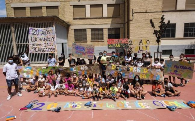 Celebración del 20º aniversario de las colonias urbanas de Etxabakoitz Bizirik, el miércoles de la semana pasada. Celebración del 20º aniversario de las colonias urbanas de Etxabakoitz Bizirik, el miércoles de la semana pasada.
