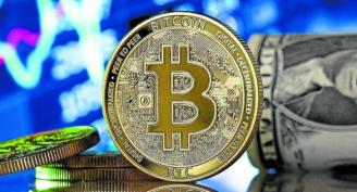 El bitcoin es la criptomoneda más popular. Foto: Efe