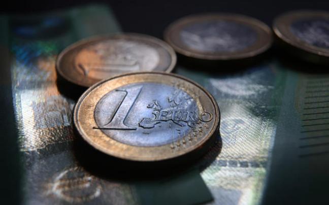 Euro. Euro.