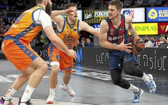 Marinkovic, durante el duelo ante un Valencia que es candidato a estar el año que viene en la Euroliga, bien por clasificación a través de la Eurocup o por invitación. Foto: J. Chavarri