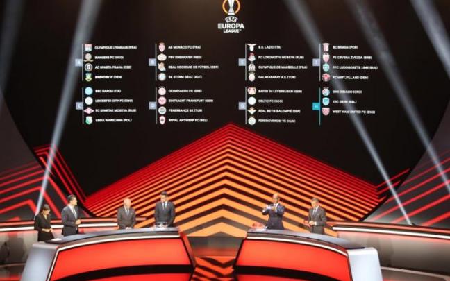 Un instante del sorteo de este viernes.