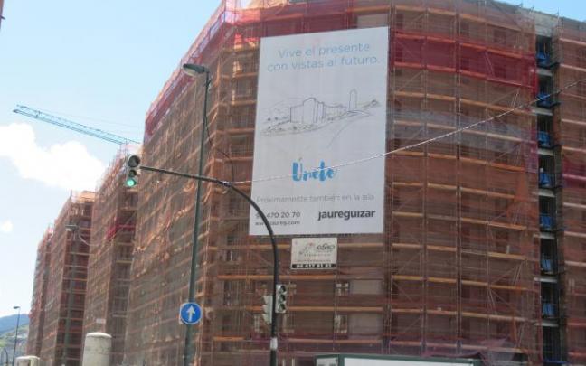 Viviendas en construcción en Bilbao.
