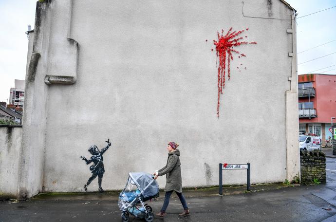 FOTO DE ARCHIVO de una obra de Banksy en Bristol, Inglaterra.