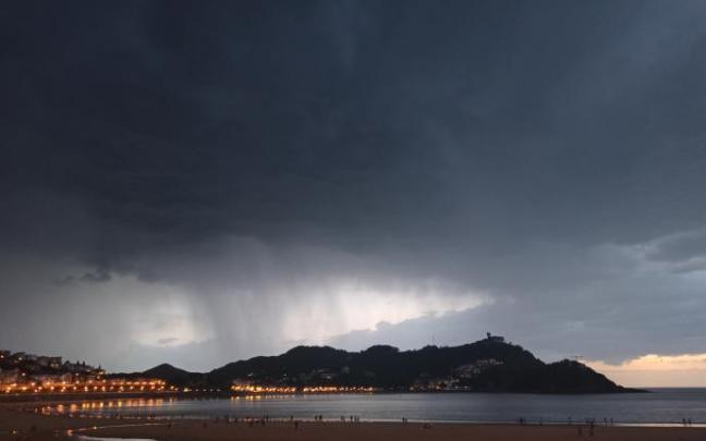 La alerta por galerna estará activada este miércoles en Euskadi. La alerta por galerna estará activada este miércoles en Euskadi.