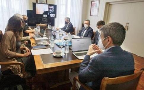 Gobierno y autónomos alcanzan un acuerdo para prorrogar el cese de actividad hasta septiembre Gobierno y autónomos alcanzan un acuerdo para prorrogar el cese de actividad hasta septiembre