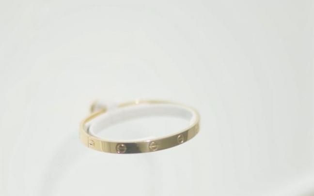 La pulsera LOVE de Cartier. La pulsera LOVE de Cartier.