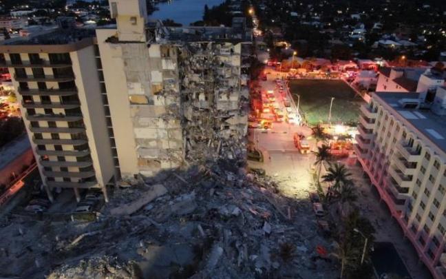 Edificio que colapsó el pasado 24 de junio en Miami Beach, Estados Unidos. Edificio que colapsó el pasado 24 de junio en Miami Beach, Estados Unidos.