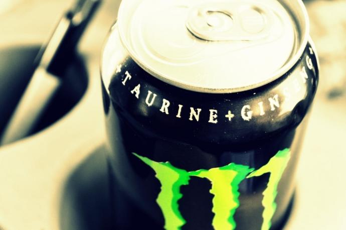 Bebida energética Monster Energy.