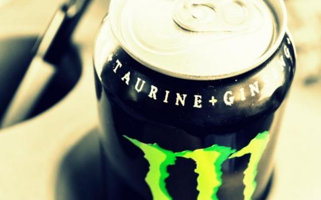 Bebida energética Monster Energy. Bebida energética Monster Energy.