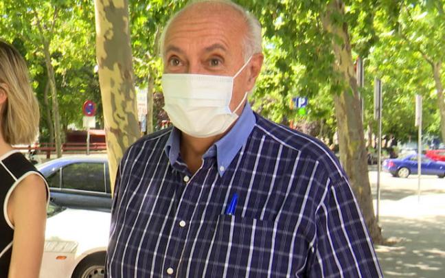 José Luis Moreno saliendo de los juzgados acompañado de su abogada, a 4 de agosto de 2021. José Luis Moreno saliendo de los juzgados acompañado de su abogada, a 4 de agosto de 2021.