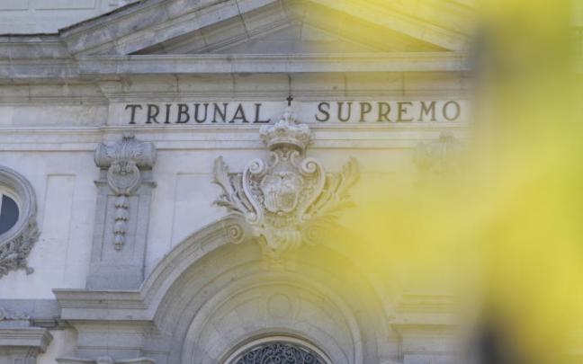 La fachada del Tribunal Supremo. La fachada del Tribunal Supremo.
