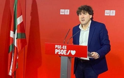 Andueza se ha referido al cruce de declaraciones entre dirigentes de ambos partidos. Andueza se ha referido al cruce de declaraciones entre dirigentes de ambos partidos.