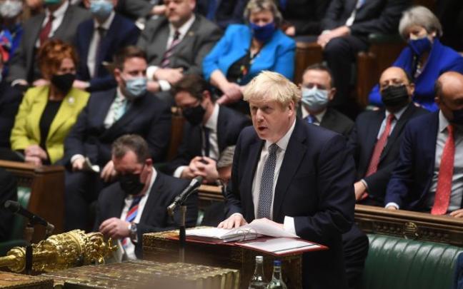 El primer ministro británico Boris Johnson en el Parlamento británico. El primer ministro británico Boris Johnson en el Parlamento británico.