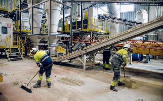 Garamendi ha rechazado que no se pueda "ajustar la plantilla" por una "orden administrativa".