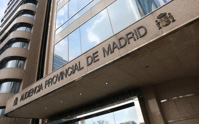 Fachada de la Audiencia Provincial de Madrid. Fachada de la Audiencia Provincial de Madrid.