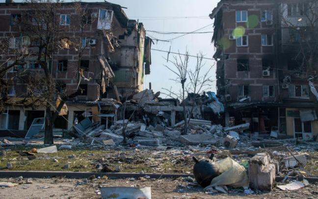 Una mina naval, probablemente colocada por el batallón Azov como una trampa para el avance de las tropas rusas.