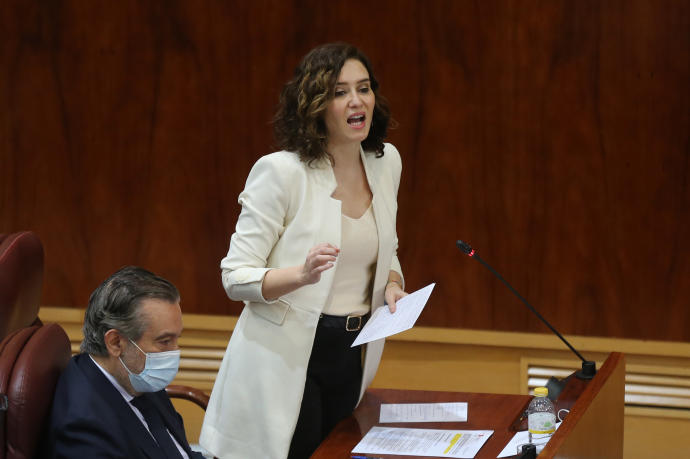 Isabel Díaz Ayuso interviene en una sesión plenaria en la Asamblea de Madrid.