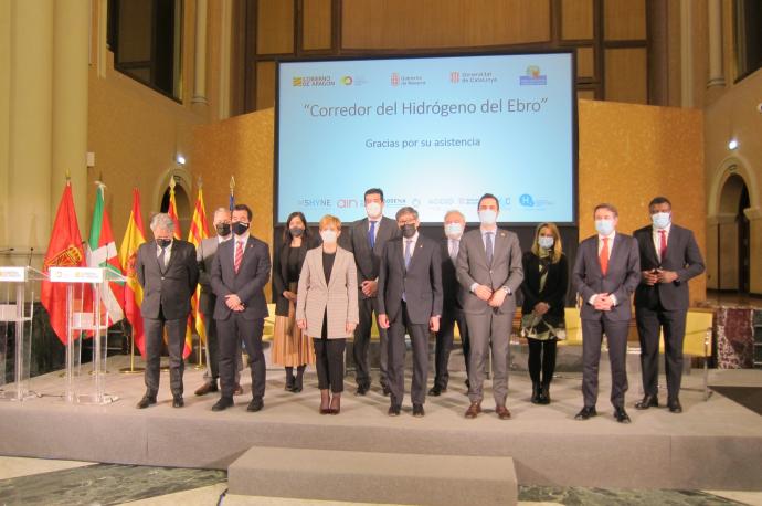 Presentación en la Sala de la Corona del Gobierno de Aragón del Corredor del Hidrógeno del Ebro.