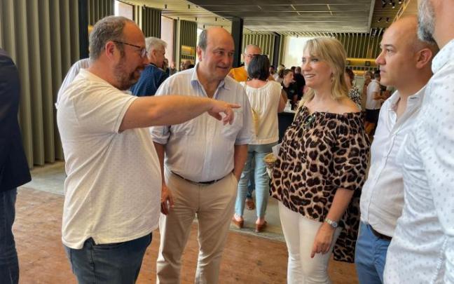 Andoni Ortuzar, durante su visita a Mallorca.