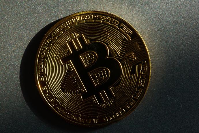 Ante la decisión de Celsius, Bitcoin marca su peor cambio frente al dólar desde 2020.