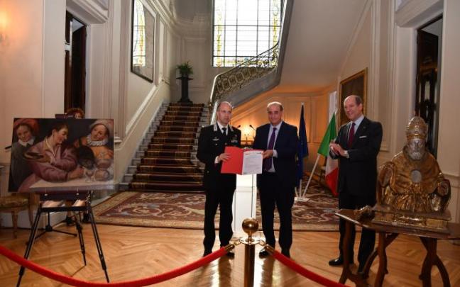 Las dos piezas recuperadas por la Policía Nacional.