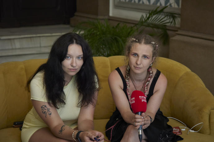 Olga Borisova y Maria Aliójina, del colectivo ruso, Pussy Riot.
