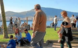 La percepción de la ciudadanía vasca sobre la necesidad de atender a la protección del medio ambiente ha ido en aumento durante los últimos años. Foto: Oskar M. Bernal La percepción de la ciudadanía vasca sobre la necesidad de atender a la protección del medio ambiente ha ido en aumento durante los últimos años. Foto: Oskar M. Bernal