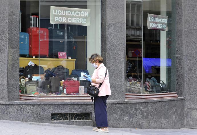 Imagen de una tienda en el centro de Bilbao que cerró el año pasado.