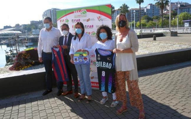 Clubes e instituciones presentaron ayer la Euskal Kopa ACB de Santurtzi. Clubes e instituciones presentaron ayer la Euskal Kopa ACB de Santurtzi.