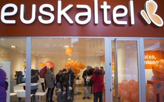 Imagen de una tienda de Euskaltel. Imagen de una tienda de Euskaltel.