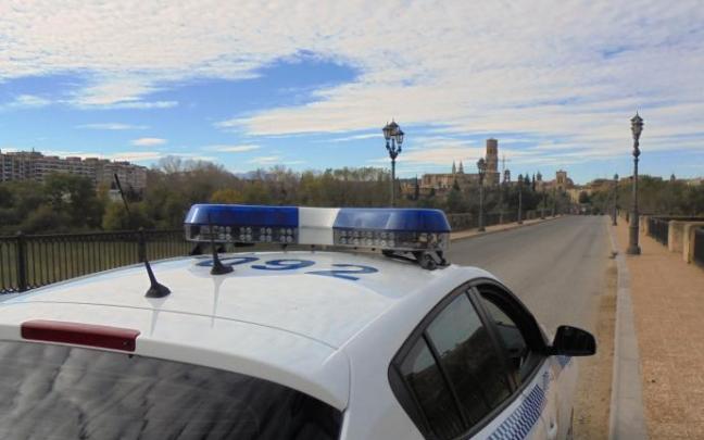 Los agentes realizando sus labores diarias. Los agentes realizando sus labores diarias.