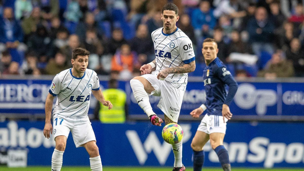 Miguel De la Fuente durante el duelo en el Carlos Tartiere